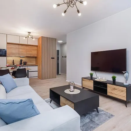 River Side With Balcony By Renters Prestige Apartamento Dziwnów