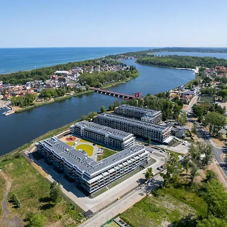 River Side With Balcony By Renters Prestige Lejlighed Dziwnów