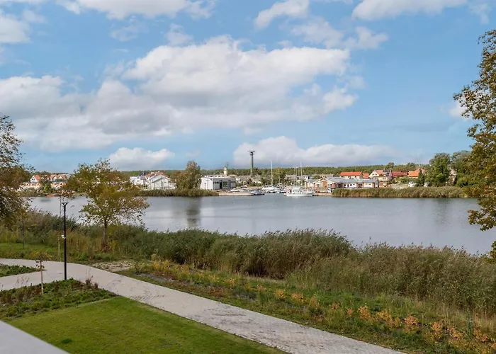 River Side With Balcony By Renters Prestige *